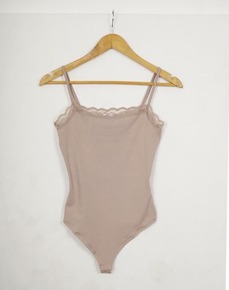 Off بادی یقه دانتل (کد 9028)